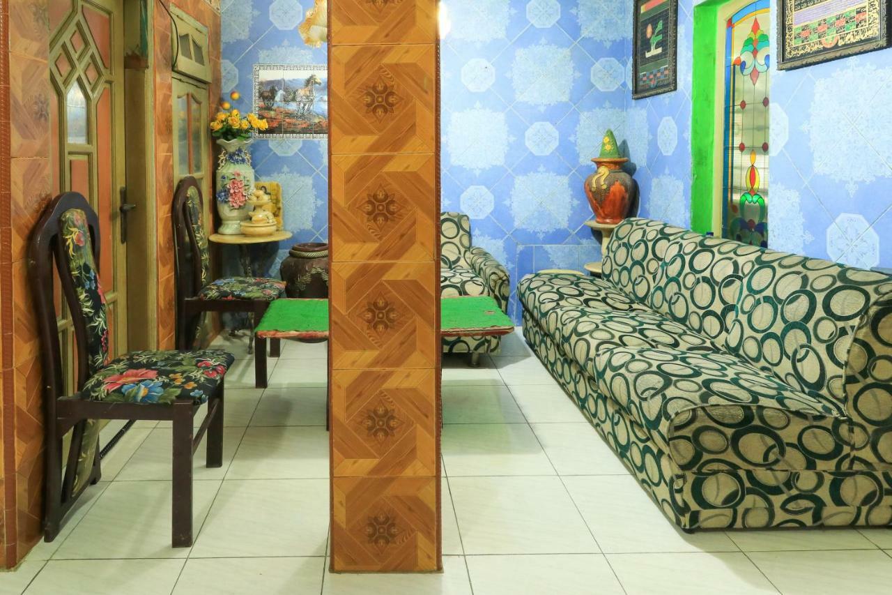 Dharmawati Homestay Syariah At Terminal Purabaya Waru Extérieur photo