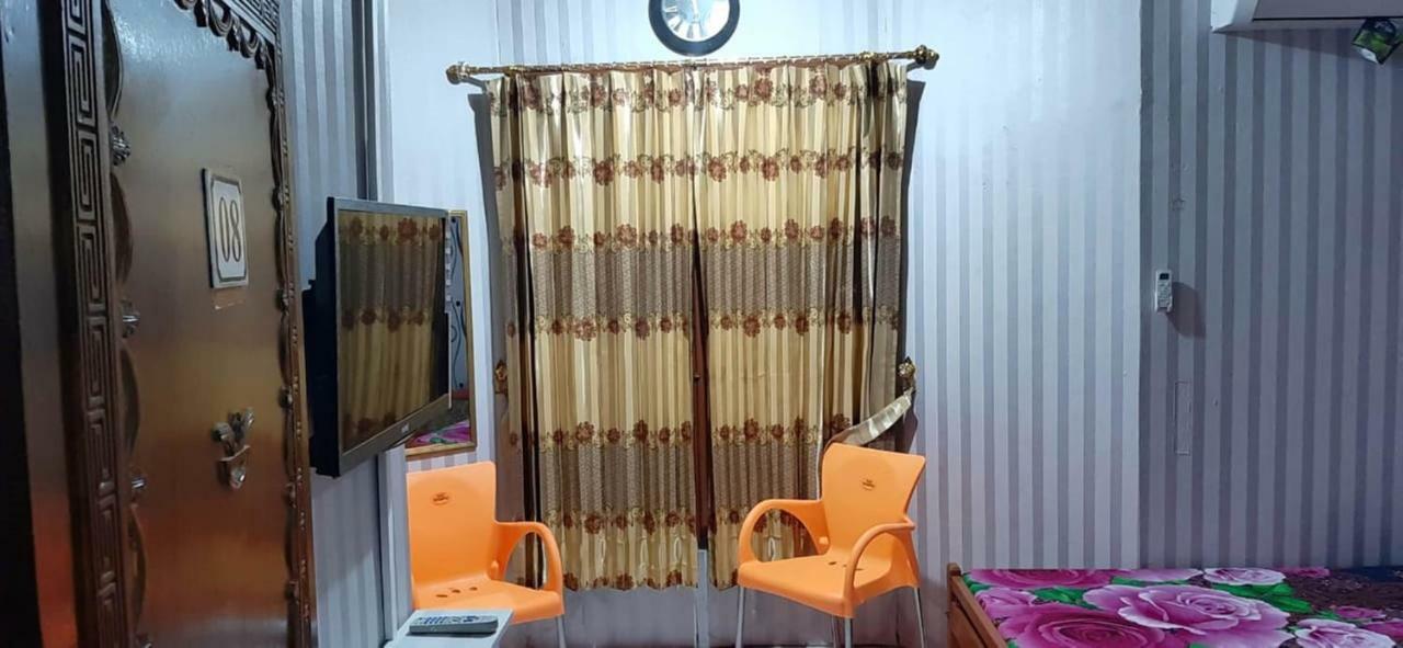 Dharmawati Homestay Syariah At Terminal Purabaya Waru Extérieur photo
